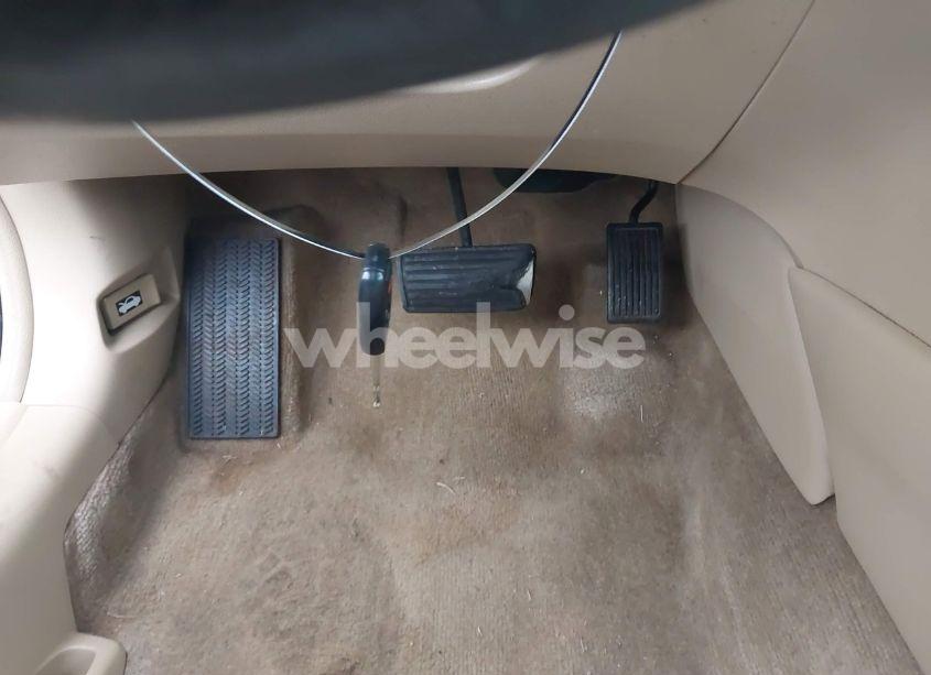 Photo 11 of 2009 Honda Accord 2.4 LX-P (VIN 1HGCP26449A007766)