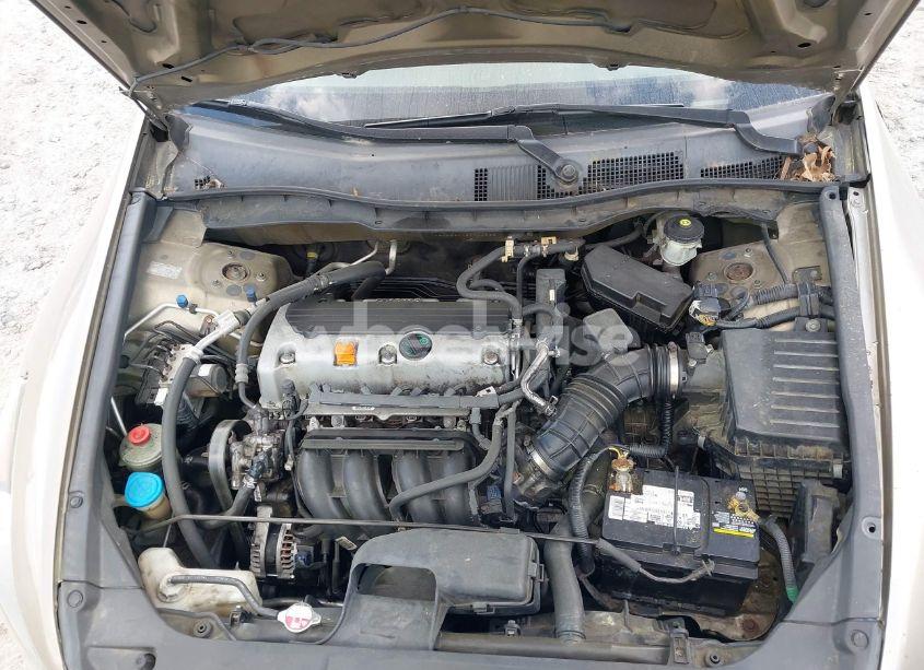 Photo 10 of 2009 Honda Accord 2.4 LX-P (VIN 1HGCP26449A044235)