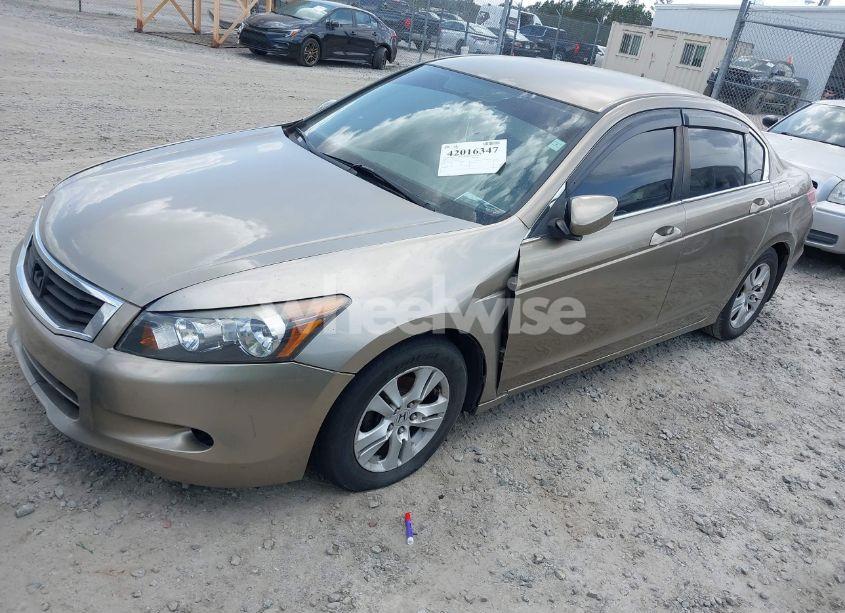 Photo 2 of 2009 Honda Accord 2.4 LX-P (VIN 1HGCP26449A044235)