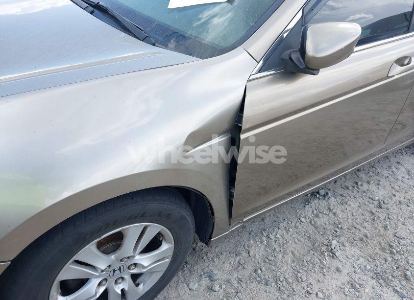 Photo 6 of 2009 Honda Accord 2.4 LX-P (VIN 1HGCP26449A044235)