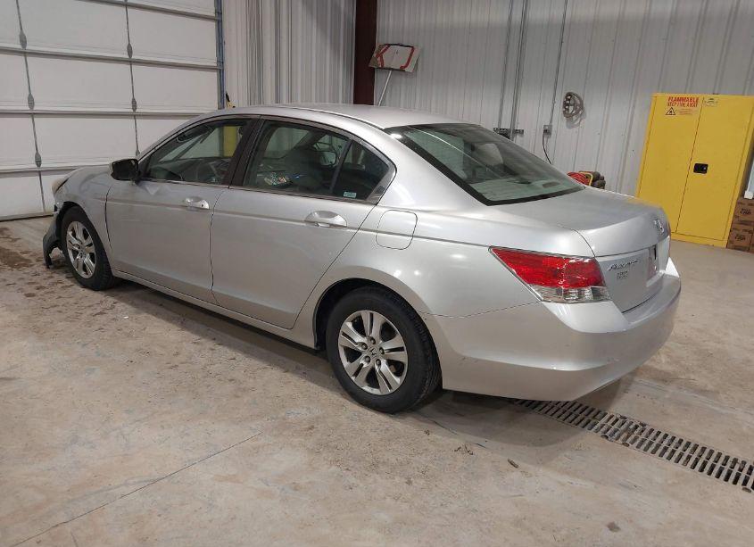 Photo 3 of 2009 Honda Accord 2.4 LX-P (VIN 1HGCP26449A119726)