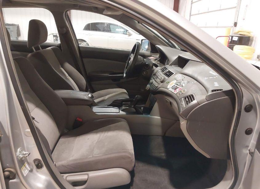 Photo 5 of 2009 Honda Accord 2.4 LX-P (VIN 1HGCP26449A119726)