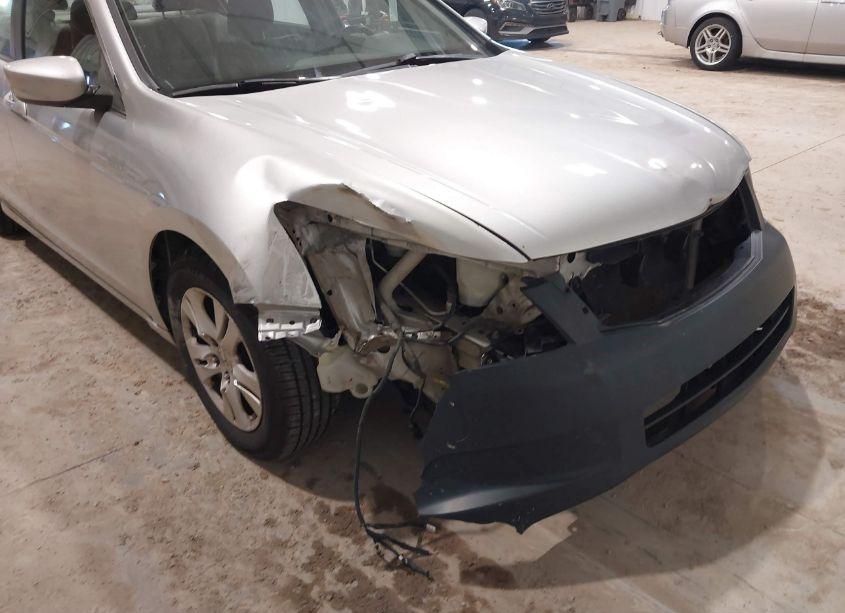 Photo 6 of 2009 Honda Accord 2.4 LX-P (VIN 1HGCP26449A119726)