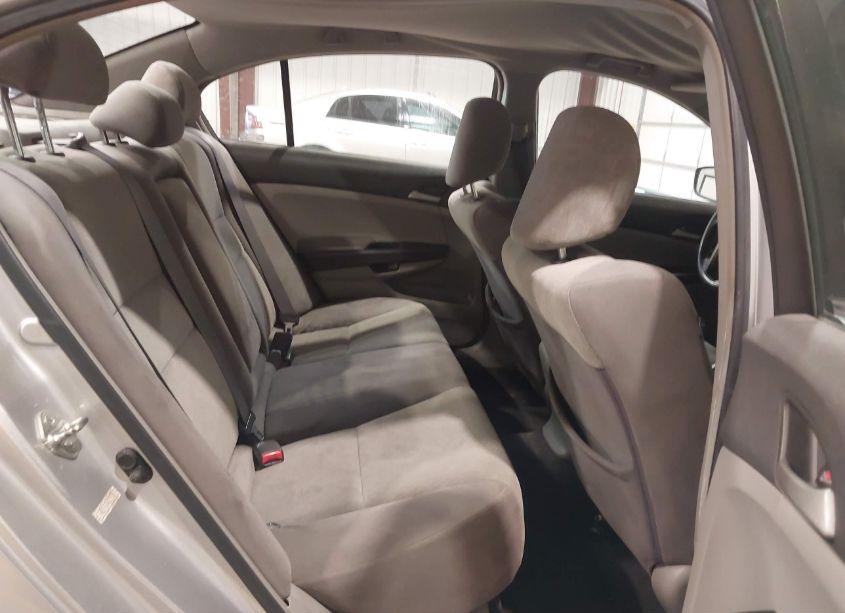 Photo 8 of 2009 Honda Accord 2.4 LX-P (VIN 1HGCP26449A119726)