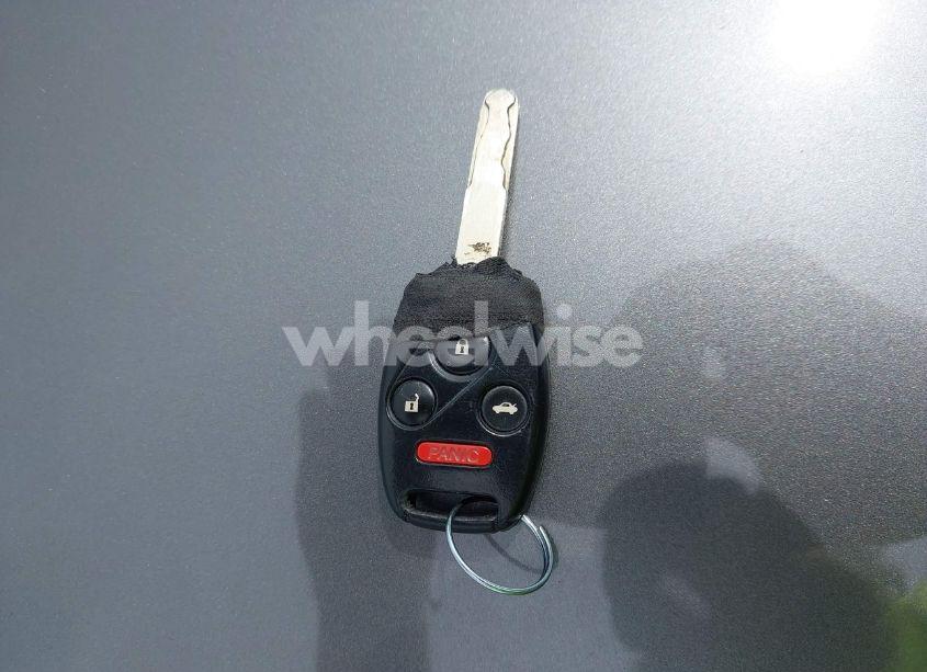 Photo 11 of 2009 Honda Accord 2.4 LX-P (VIN 1HGCP26449A132198)