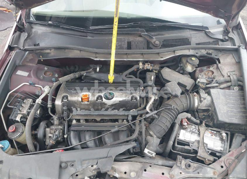 Photo 10 of 2009 Honda Accord 2.4 LX-P (VIN 1HGCP26449A160017)