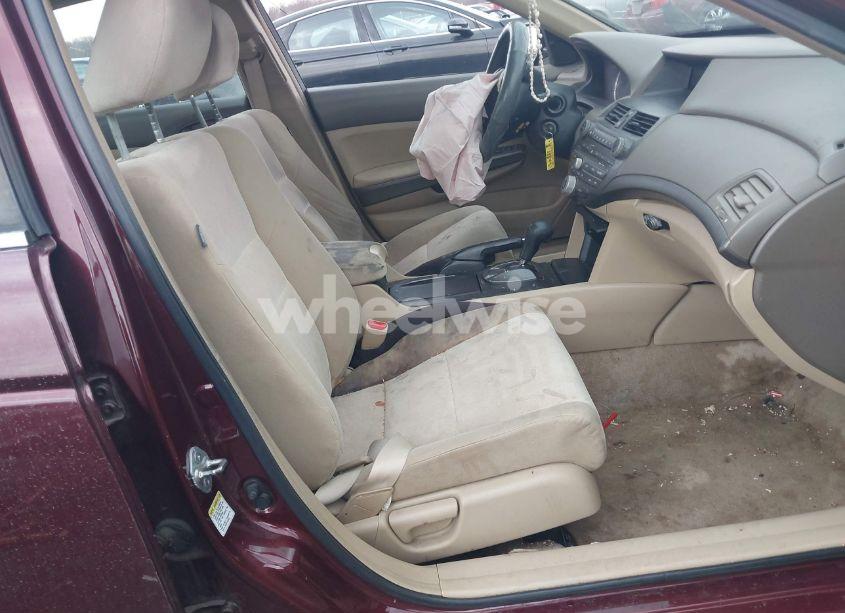 Photo 5 of 2009 Honda Accord 2.4 LX-P (VIN 1HGCP26449A160017)