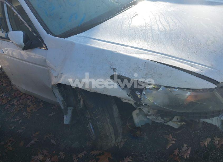 Photo 13 of 2009 Honda Accord 2.4 LX-P (VIN 1HGCP26449A168098)