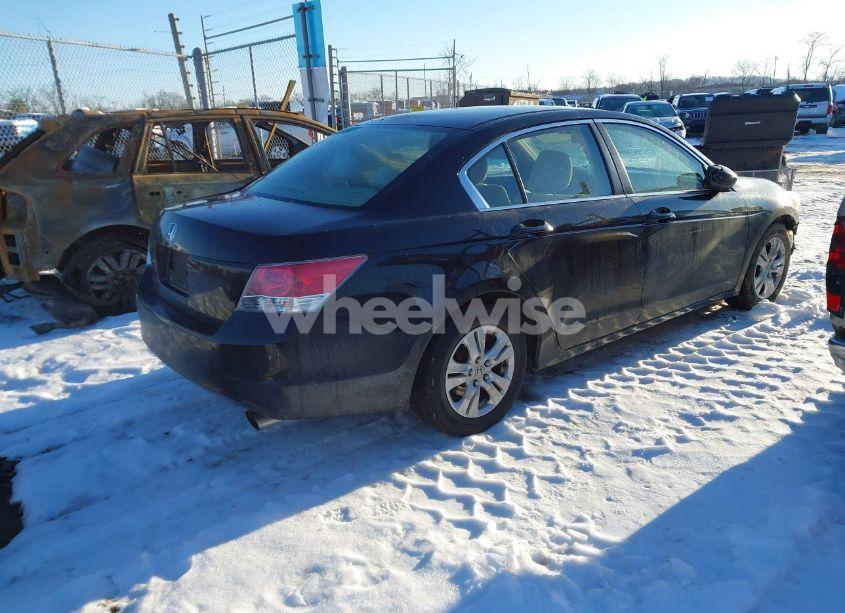 Photo 4 of 2009 Honda Accord 2.4 LX-P (VIN 1HGCP26449A180932)
