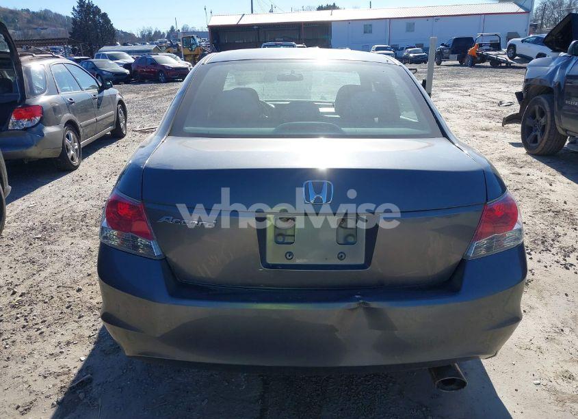 Photo 16 of 2008 Honda Accord 2.4 LX-P (VIN 1HGCP26458A166102)
