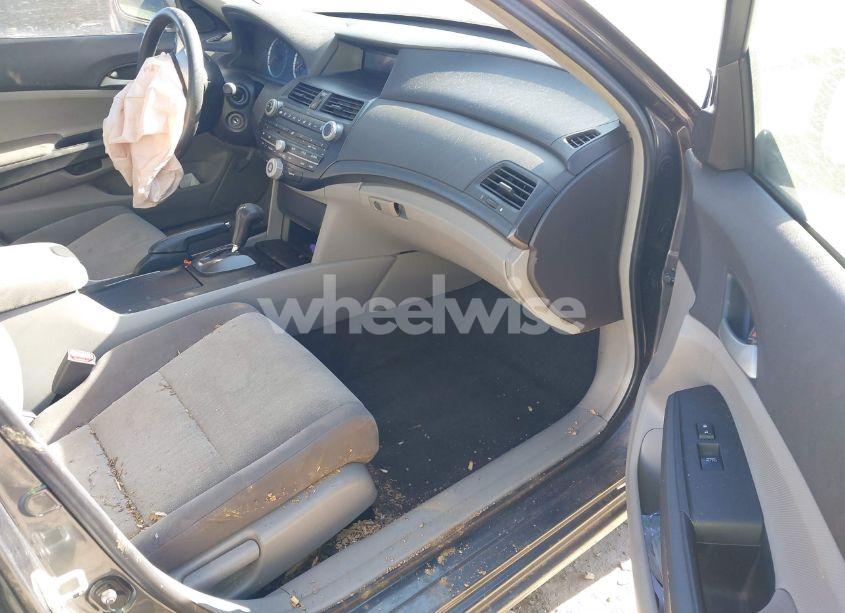 Photo 5 of 2008 Honda Accord 2.4 LX-P (VIN 1HGCP26458A166102)