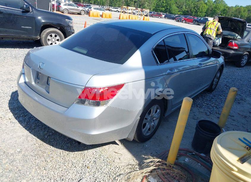 Photo 4 of 2009 Honda Accord 2.4 LX-P (VIN 1HGCP26469A030840)