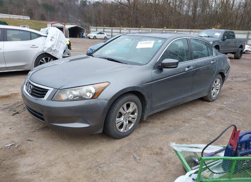 Photo 2 of 2009 Honda Accord 2.4 LX-P (VIN 1HGCP26469A072974)