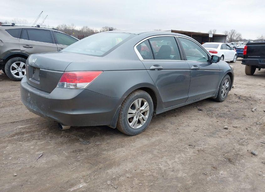 Photo 4 of 2009 Honda Accord 2.4 LX-P (VIN 1HGCP26469A072974)