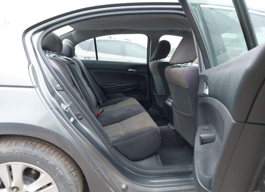 Photo 8 of 2009 Honda Accord 2.4 LX-P (VIN 1HGCP26469A072974)