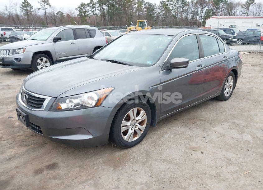 Photo 2 of 2009 Honda Accord 2.4 LX-P (VIN 1HGCP26469A104354)