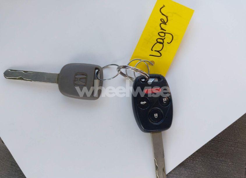 Photo 11 of 2009 Honda Accord 2.4 LX-P (VIN 1HGCP26469A119789)