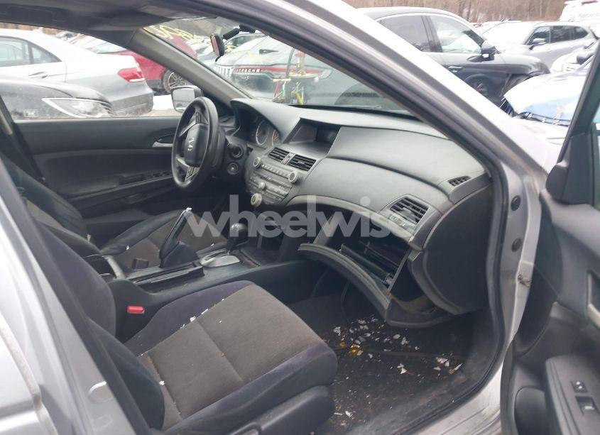 Photo 5 of 2009 Honda Accord 2.4 LX-P (VIN 1HGCP26469A124166)