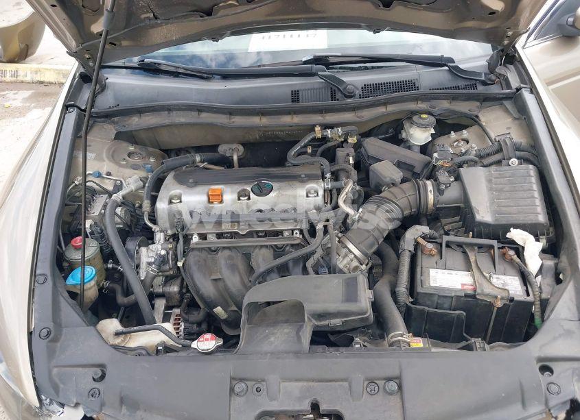 Photo 10 of 2009 Honda Accord 2.4 LX-P (VIN 1HGCP26469A147771)