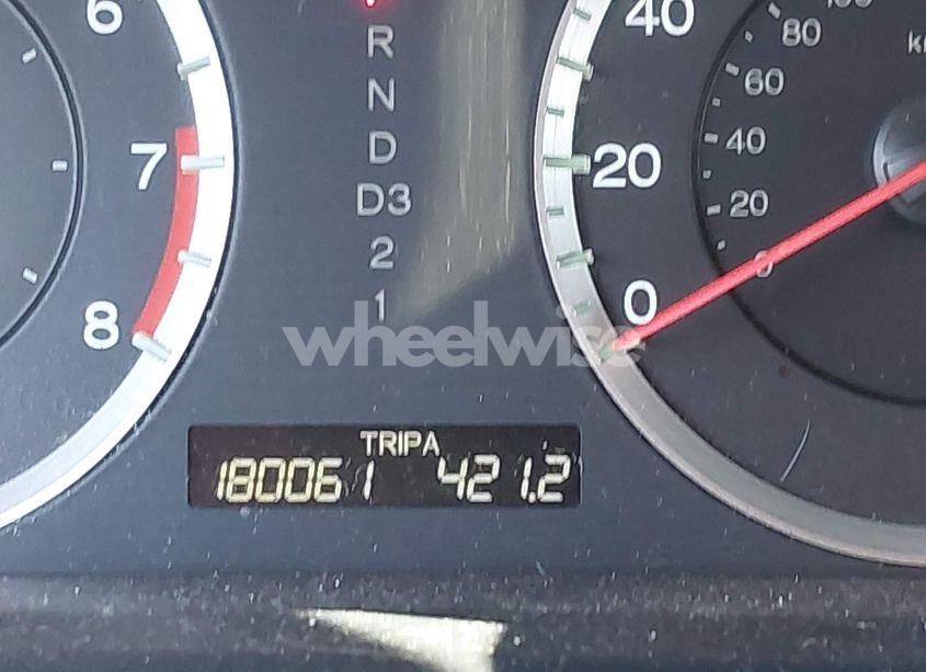 Photo 15 of 2009 Honda Accord 2.4 LX-P (VIN 1HGCP26469A157796)