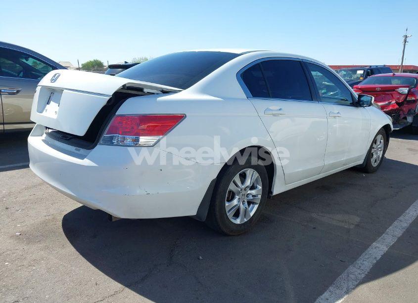 Photo 4 of 2009 Honda Accord 2.4 LX-P (VIN 1HGCP26469A157796)