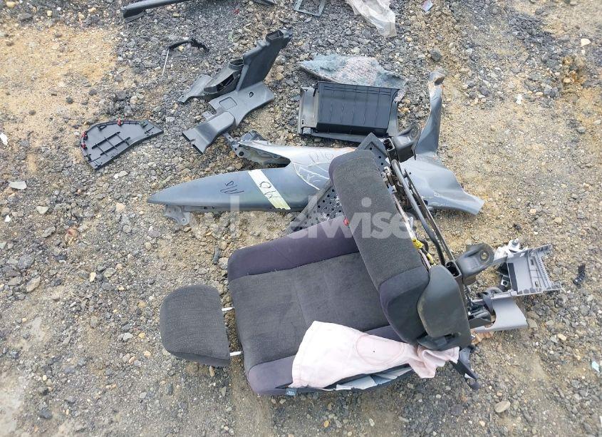 Photo 12 of 2009 Honda Accord 2.4 LX-P (VIN 1HGCP26469A175389)