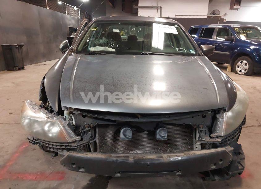 Photo 13 of 2009 Honda Accord 2.4 LX-P (VIN 1HGCP26469A175389)