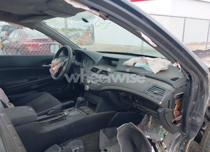 Photo 5 of 2009 Honda Accord 2.4 LX-P (VIN 1HGCP26469A175389)