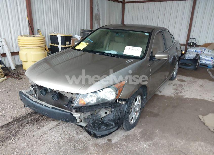 Photo 2 of 2009 Honda Accord 2.4 LX-P (VIN 1HGCP26469A179717)