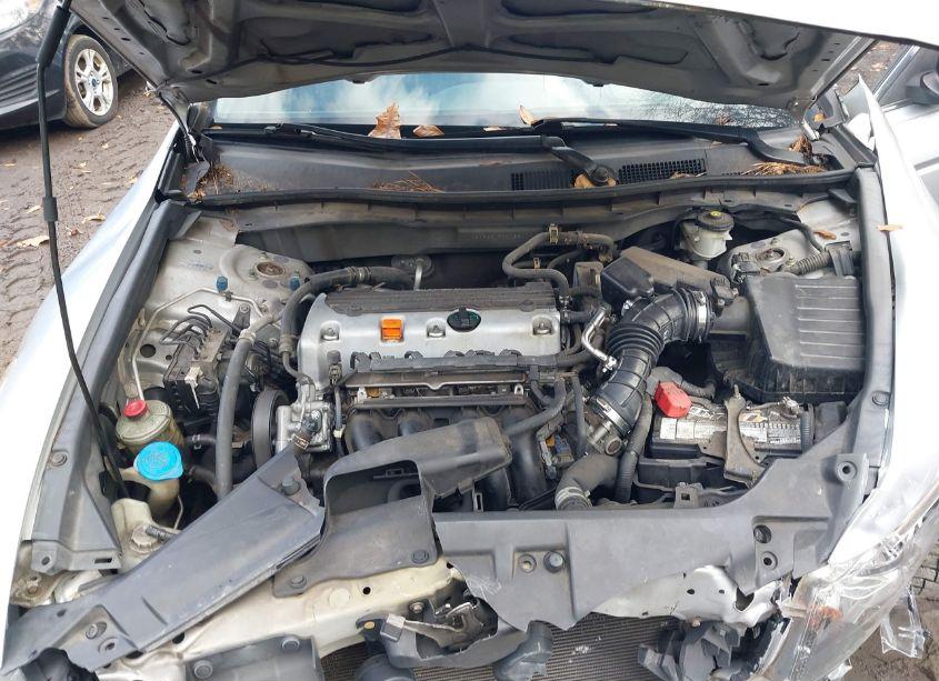 Photo 10 of 2009 Honda Accord 2.4 LX-P (VIN 1HGCP26479A123009)