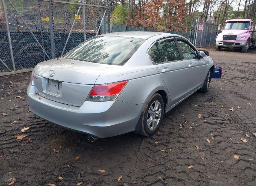 Photo 4 of 2009 Honda Accord 2.4 LX-P (VIN 1HGCP26479A123009)