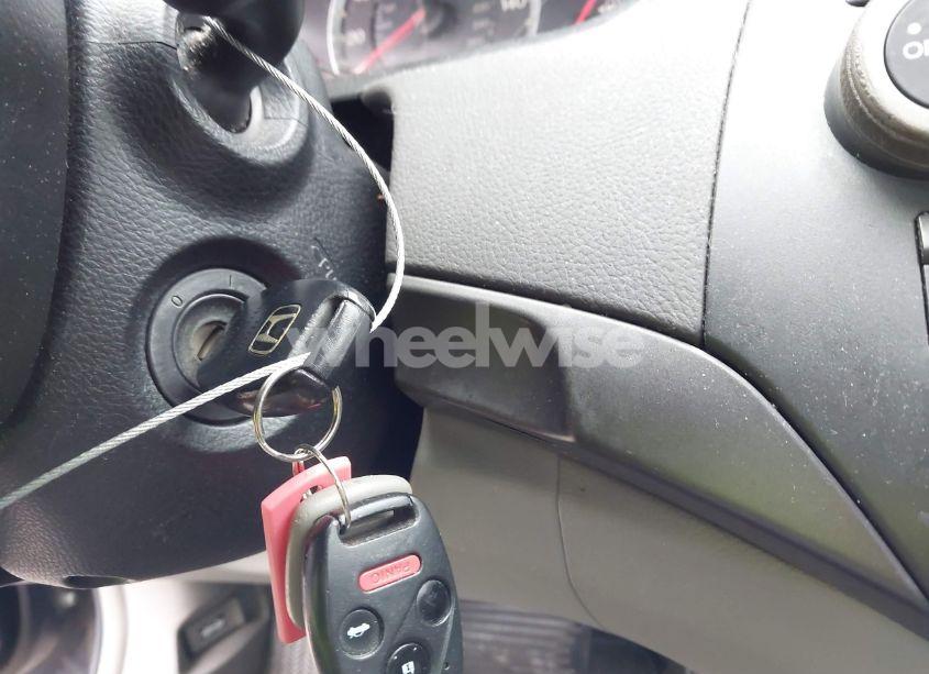 Photo 11 of 2009 Honda Accord 2.4 LX-P (VIN 1HGCP26479A147827)