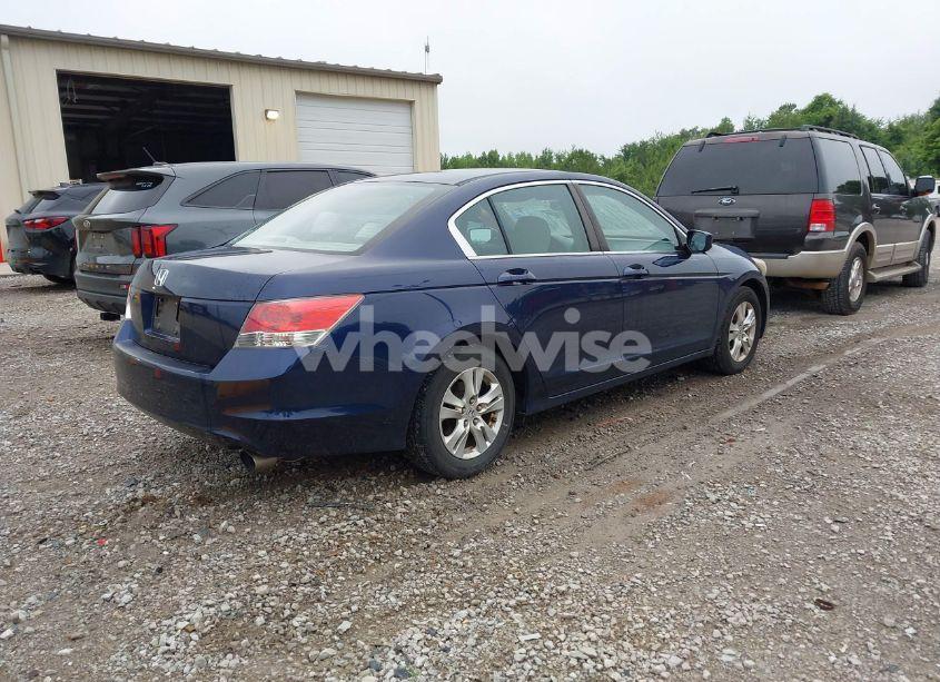 Photo 4 of 2009 Honda Accord 2.4 LX-P (VIN 1HGCP26479A147827)