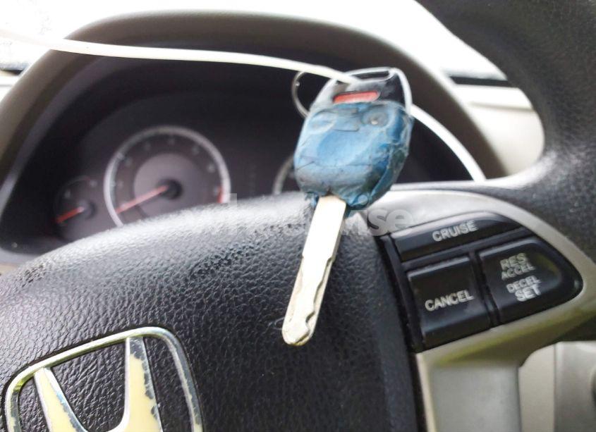 Photo 11 of 2009 Honda Accord 2.4 LX-P (VIN 1HGCP26479A174302)