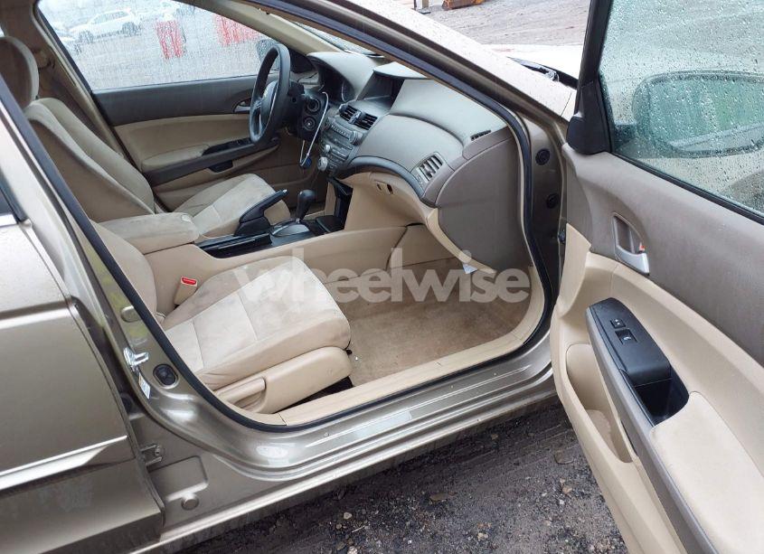 Photo 5 of 2009 Honda Accord 2.4 LX-P (VIN 1HGCP26479A174302)