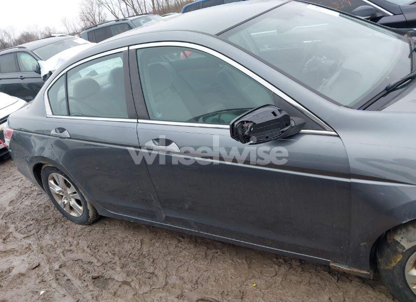 Photo 14 of 2008 Honda Accord 2.4 LX-P (VIN 1HGCP26488A052109)