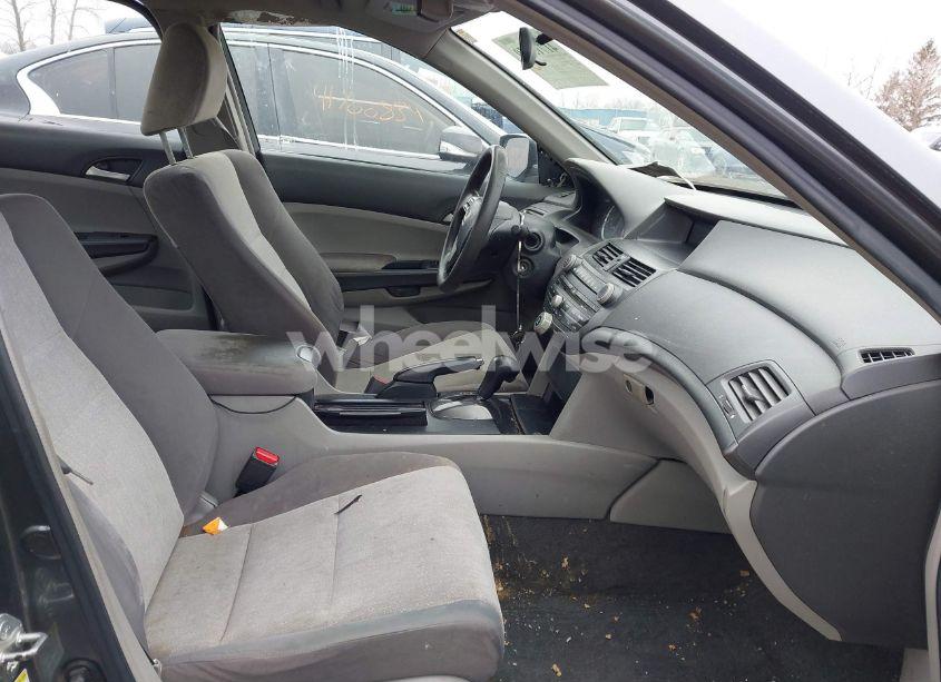 Photo 5 of 2008 Honda Accord 2.4 LX-P (VIN 1HGCP26488A052109)