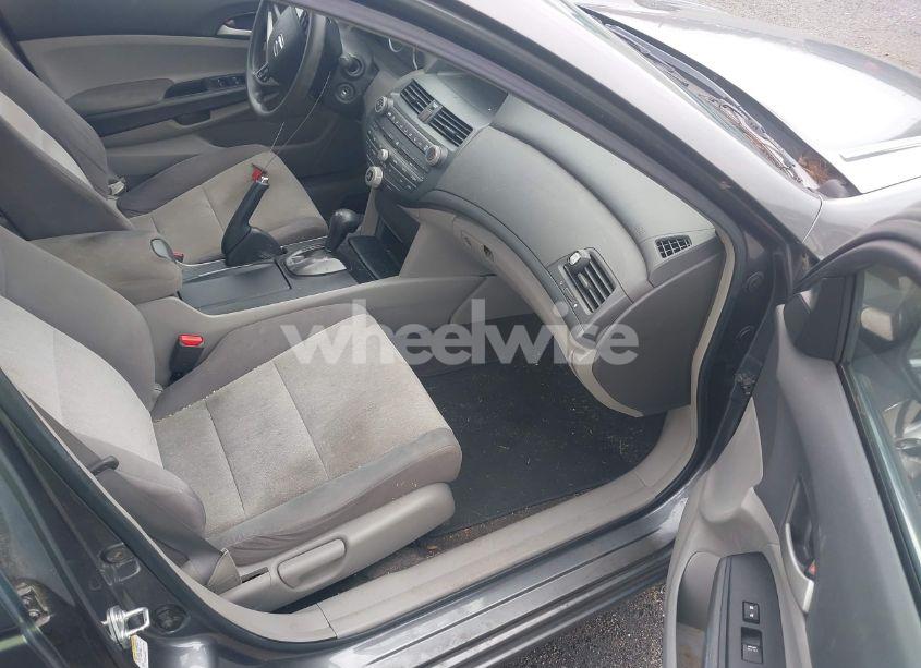 Photo 5 of 2008 Honda Accord 2.4 LX-P (VIN 1HGCP26488A111031)