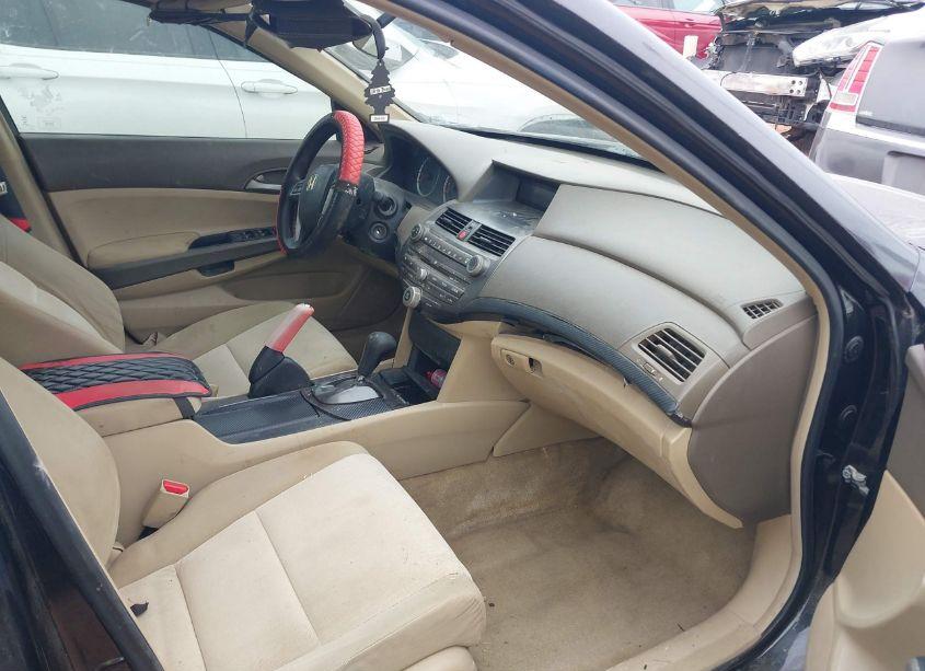 Photo 5 of 2009 Honda Accord 2.4 LX-P (VIN 1HGCP26489A020049)