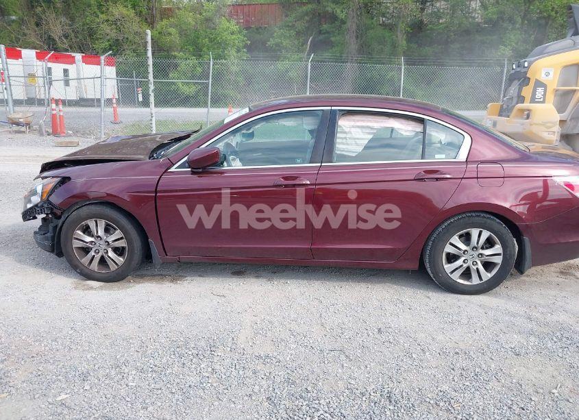 Photo 14 of 2009 Honda Accord 2.4 LX-P (VIN 1HGCP26489A101424)