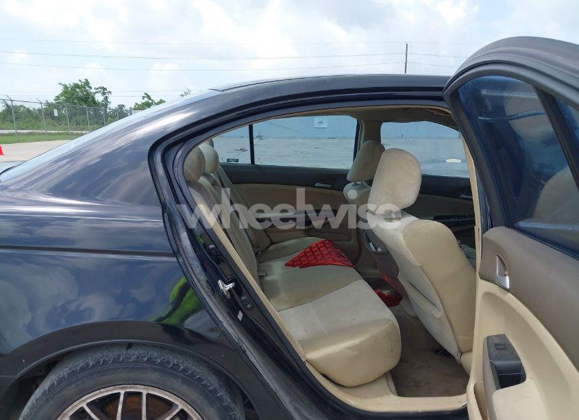 Photo 8 of 2009 Honda Accord 2.4 LX-P (VIN 1HGCP26489A184272)