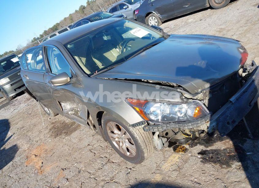 2008 Honda Accord 2.4 LX-P (VIN 1HGCP26498A028384) main photo