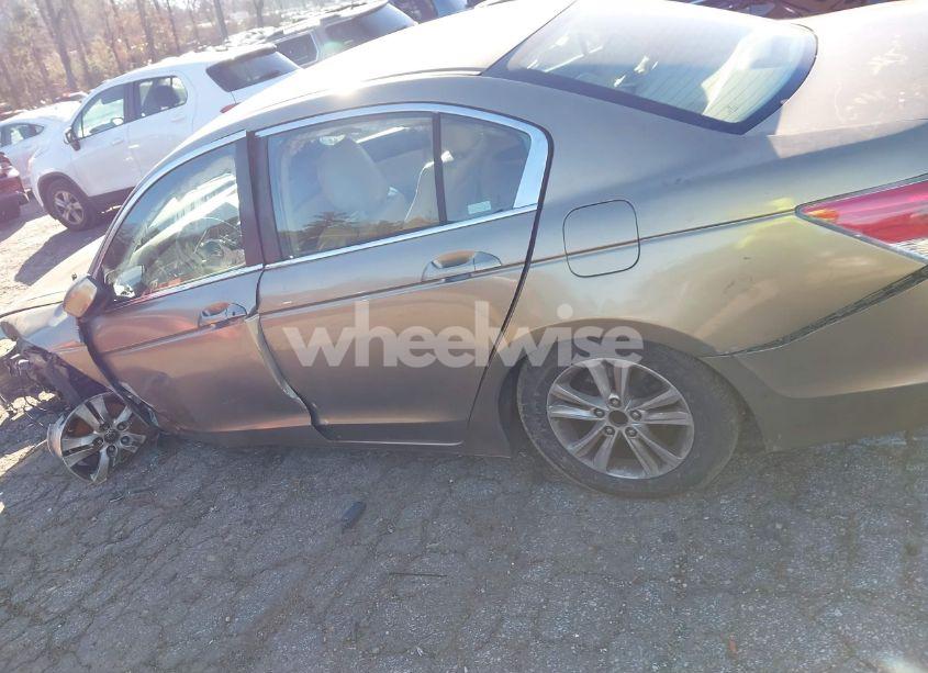 Photo 14 of 2008 Honda Accord 2.4 LX-P (VIN 1HGCP26498A028384)