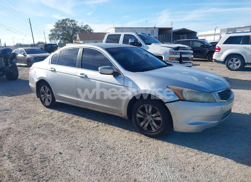 2008 Honda Accord 2.4 LX-P (VIN 1HGCP26498A030555) main photo