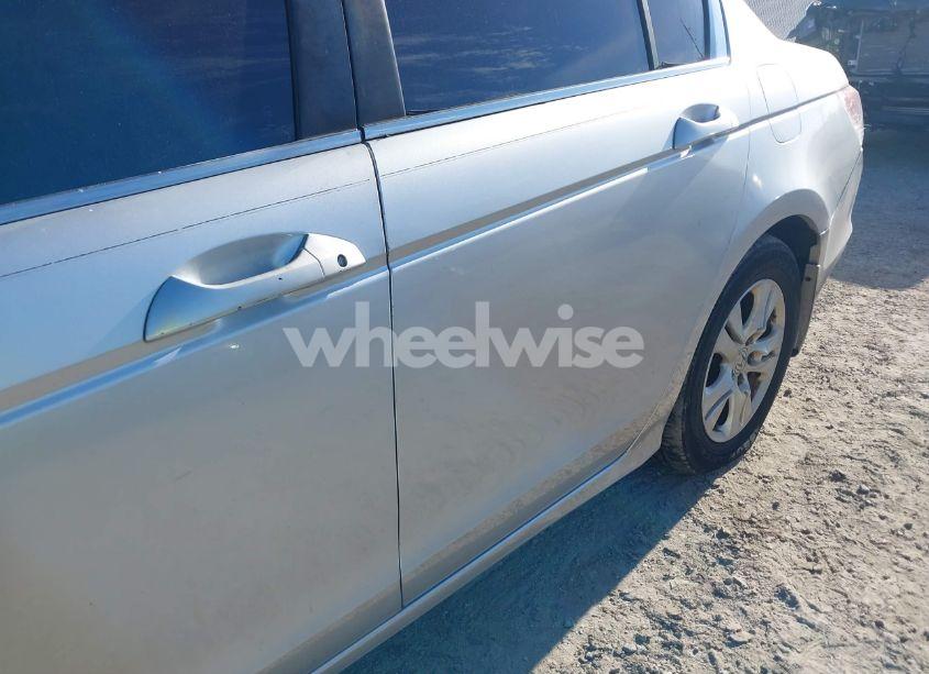 Photo 15 of 2008 Honda Accord 2.4 LX-P (VIN 1HGCP26498A030555)