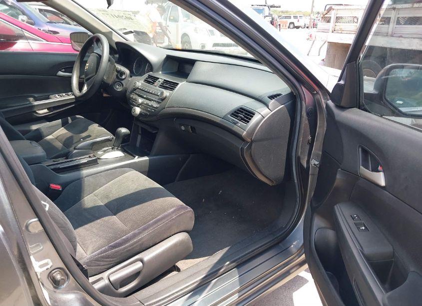 Photo 5 of 2008 Honda Accord 2.4 LX-P (VIN 1HGCP26498A086897)