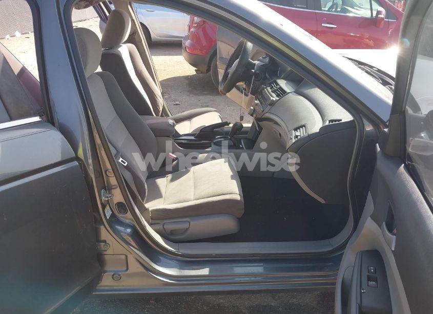 Photo 5 of 2008 Honda Accord 2.4 LX-P (VIN 1HGCP26498A132115)