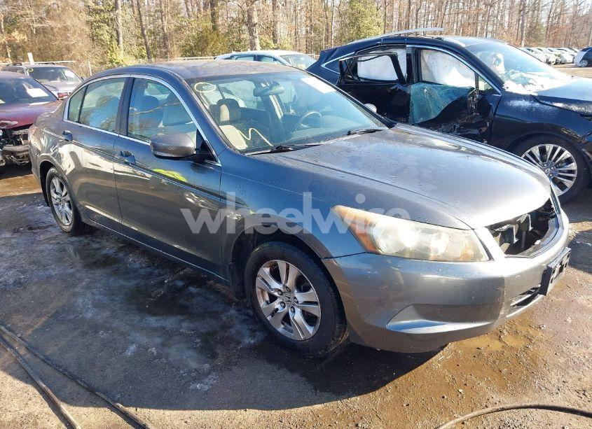 2008 Honda Accord 2.4 LX-P (VIN 1HGCP26498A137749) main photo