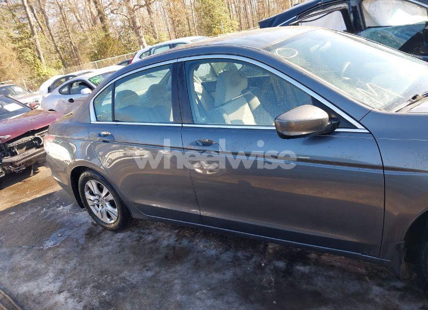 Photo 13 of 2008 Honda Accord 2.4 LX-P (VIN 1HGCP26498A137749)
