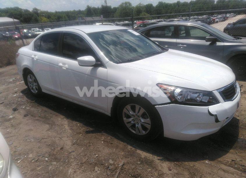 2009 Honda Accord 2.4 LX-P (VIN 1HGCP26499A017516) main photo